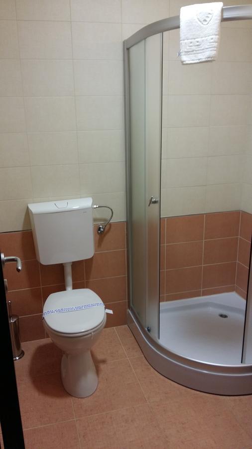 Stari Mlin Hotel Vrsac Ngoại thất bức ảnh
