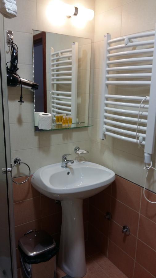 Stari Mlin Hotel Vrsac Ngoại thất bức ảnh
